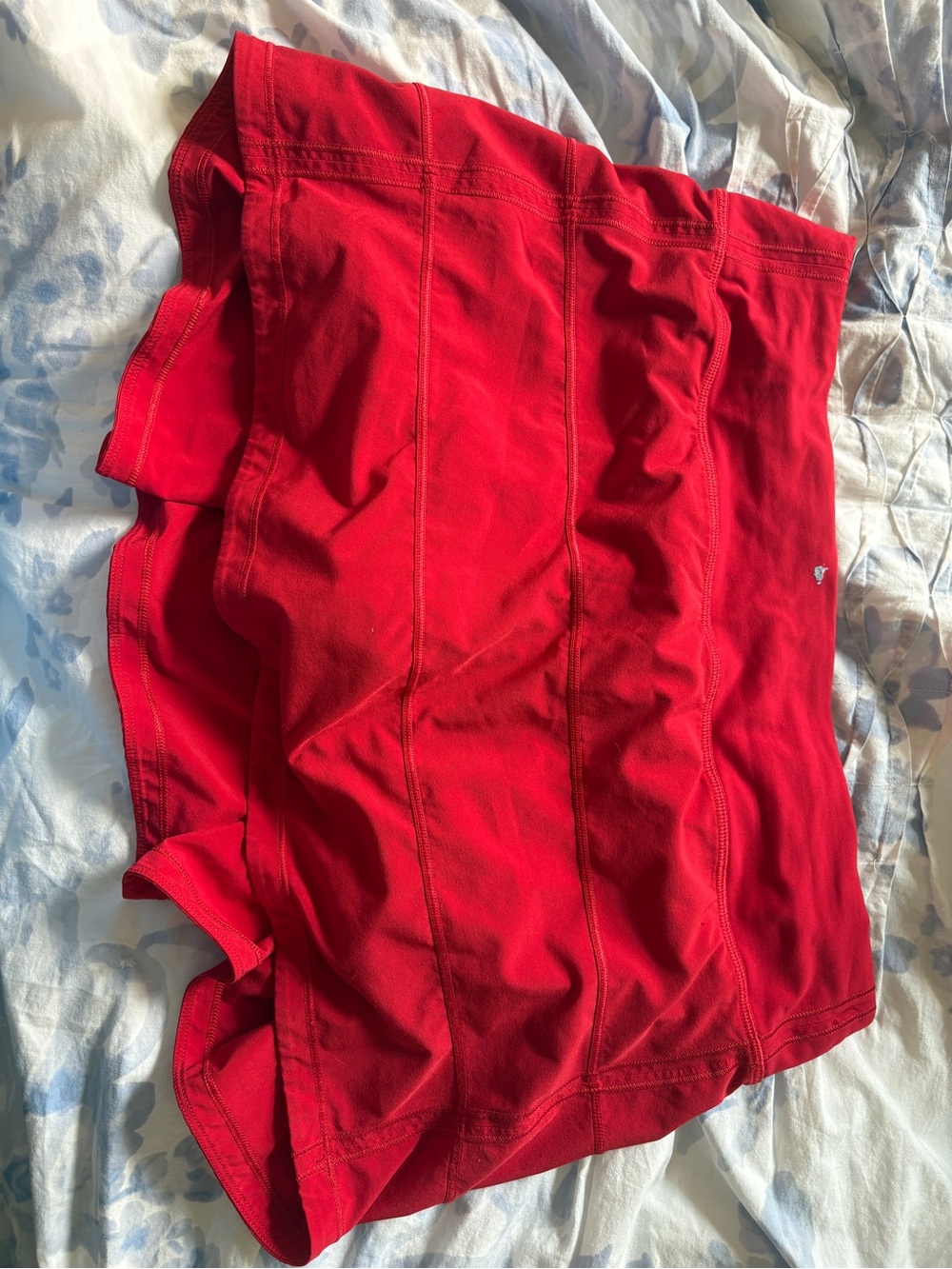 Lulu pace rival skirt in bright red